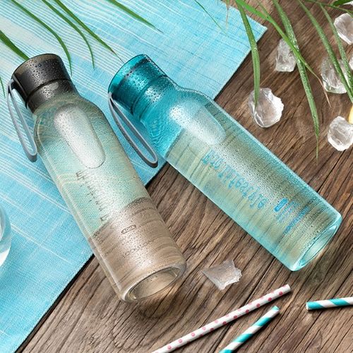 這年頭拿個(gè)玻璃杯都得是雙層的,讓你用起來得心應(yīng)手